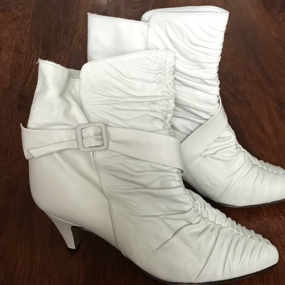 Leather boots - Picture 2 of 8